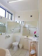 Harbour Lodge Motel Gladstone