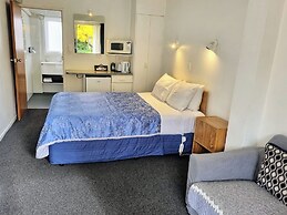 Cambrian Lodge Motel
