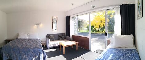 Cambrian Lodge Motel