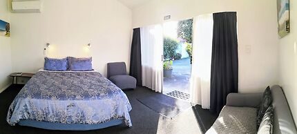 Cambrian Lodge Motel