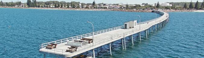 Acclaim Pine Grove Holiday Park