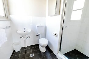 William Farrer Hotel