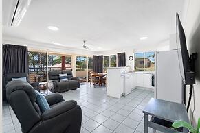 Alexander Beachfront Apartments