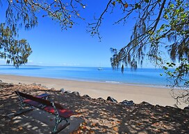 Alexander Beachfront Apartments