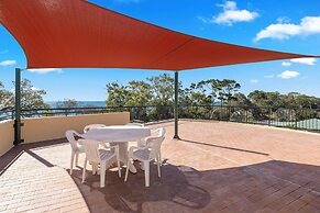 Alexander Beachfront Apartments