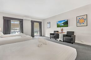 Caledonian Hotel Motel