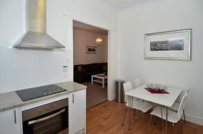 Albany Central Apartments