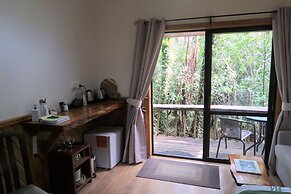 Te Nikau Retreat - Hostel