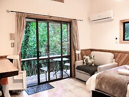 Te Nikau Retreat - Hostel