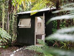 Te Nikau Retreat - Hostel