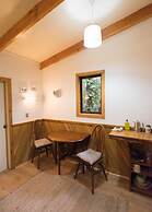 Te Nikau Retreat - Hostel