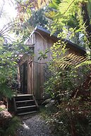 Te Nikau Retreat - Hostel