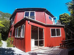 Te Nikau Retreat - Hostel