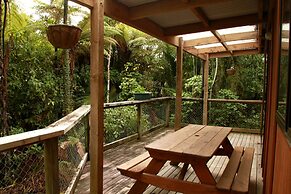 Te Nikau Retreat - Hostel