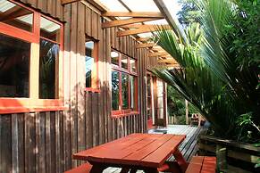 Te Nikau Retreat - Hostel