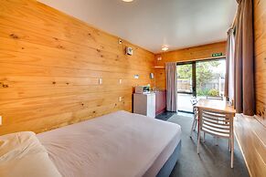 Wellington TOP 10 Holiday Park