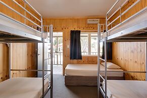 Wellington TOP 10 Holiday Park