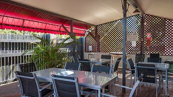 Cairns Holiday Lodge