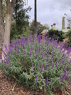 Commodore Motor Inn Albury