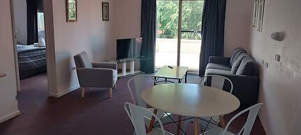 Commodore Motor Inn Albury