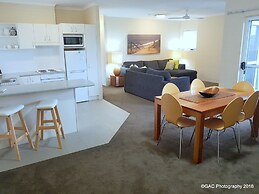 Mollymook Cove Apartments