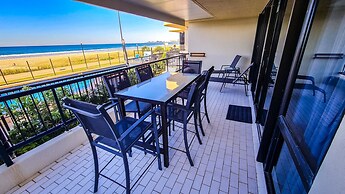 Pelican Sands Beach Resort