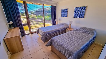 Pelican Sands Beach Resort