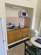 Paddle Steamer Motel