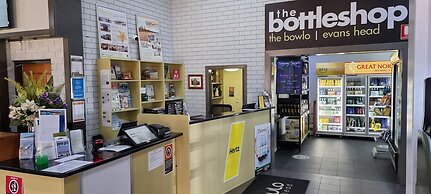 The Bowlo Holiday Cabins