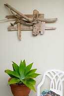 Sea & Soul Beachside Studios