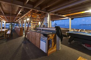 The Rock Adventure Cruise