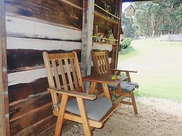 Glenbrook House and Cottage