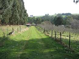 Glenbrook House and Cottage