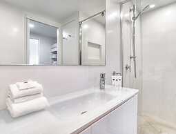 The Lookout Resort