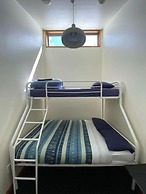 On Top Apartments & Hostel Backpackers