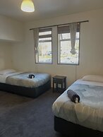 On Top Apartments & Hostel Backpackers