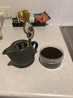 Hamilton's Henry Parkes Motor Inn, Parkes