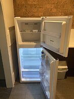 Hamilton's Henry Parkes Motor Inn, Parkes