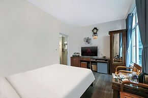 A25 Hotel - Doi Can 2