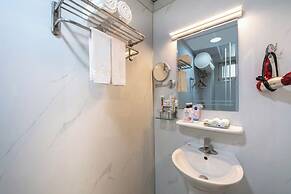 A25 Hotel - Doi Can 2