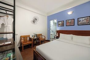 A25 Hotel - Doi Can 2