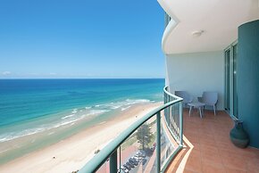 The Waterford on Main Beach