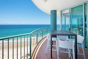 The Waterford on Main Beach
