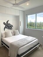 The Waterford on Main Beach