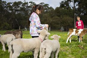 Freshwater Creek Cottages and Farm Stay