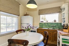 Freshwater Creek Cottages and Farm Stay