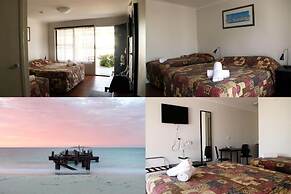 Jurien Bay Hotel
