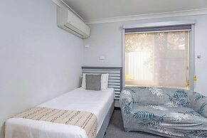 Comfort Inn Shearing Shed