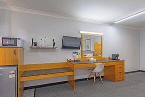 Comfort Inn Shearing Shed