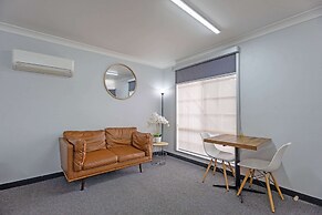 Comfort Inn Shearing Shed